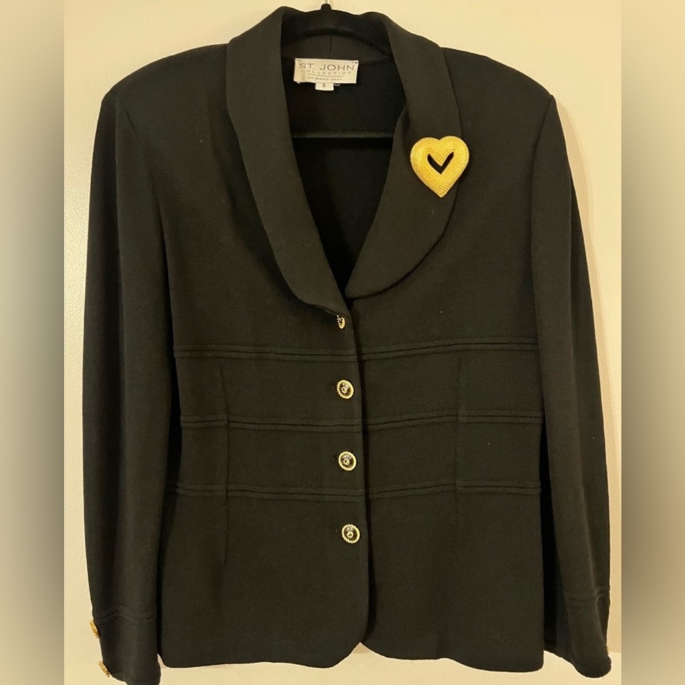 Vintage black St John. Gray Collection in great condition.